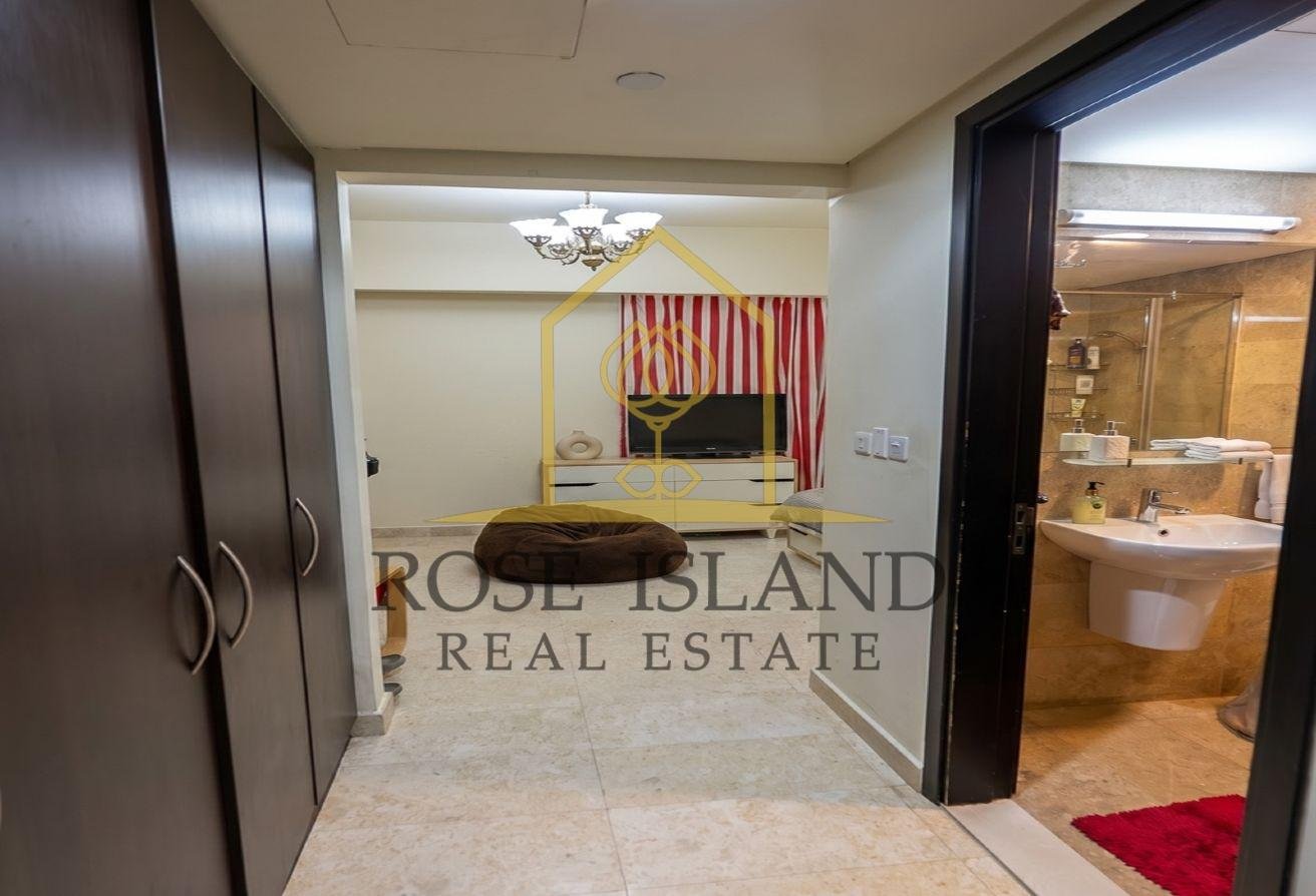 Apartment in Abu Dhabi
