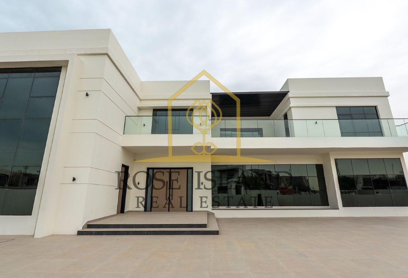 Villa in Abu Dhabi