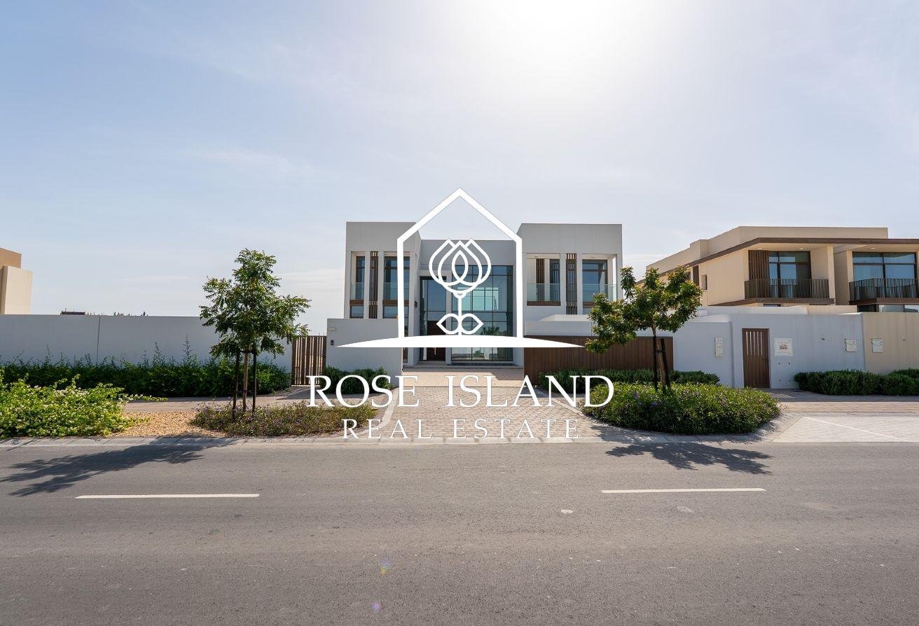 Villa in Abu Dhabi