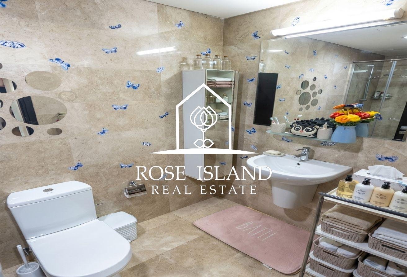Apartment in Abu Dhabi