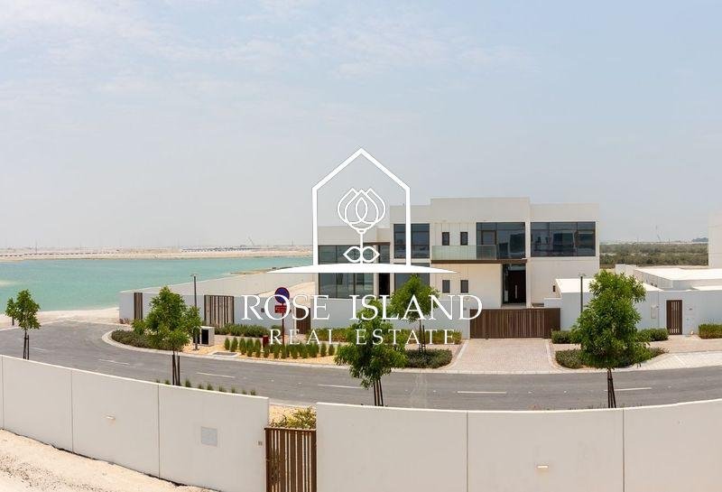 Villa in Abu Dhabi