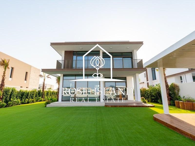Villa in Abu Dhabi