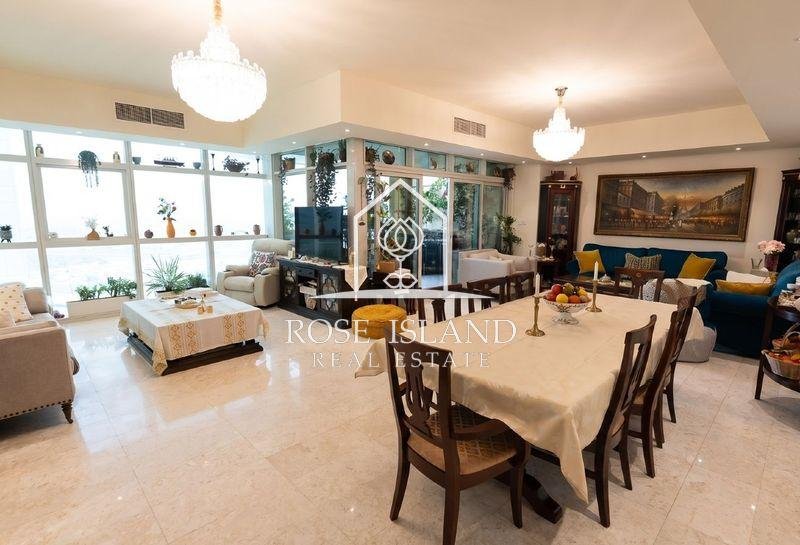 Apartment in Abu Dhabi