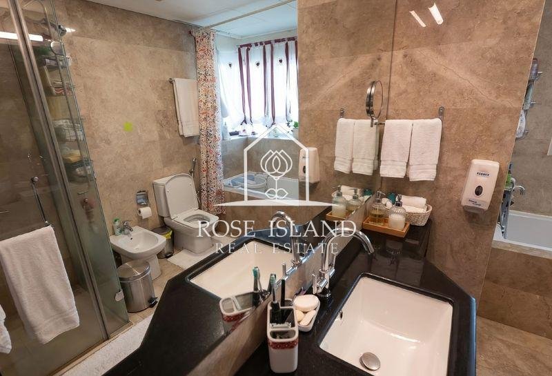 Apartment in Abu Dhabi