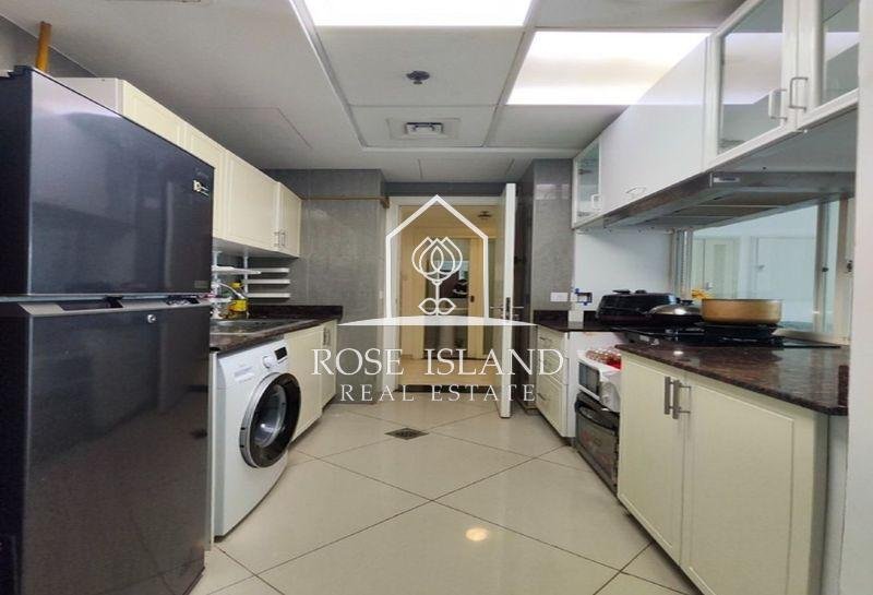 Apartment in Abu Dhabi