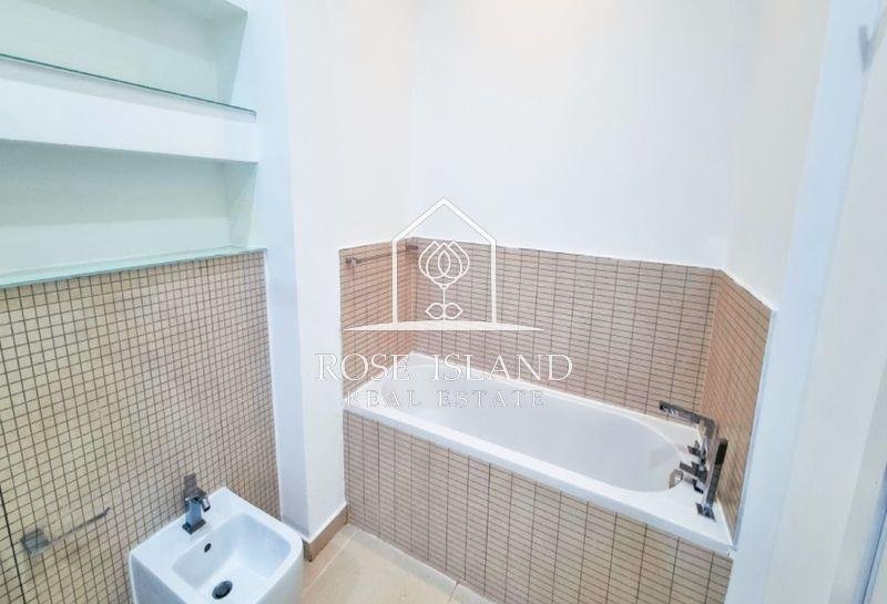 Apartment in Abu Dhabi