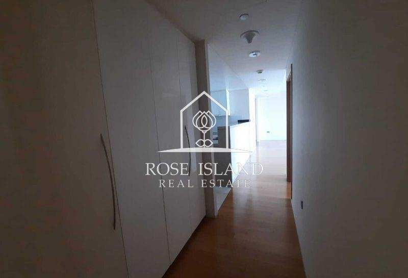 Apartment in Abu Dhabi