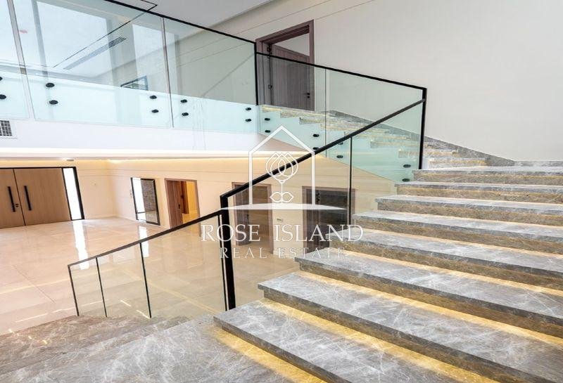 Villa in Abu Dhabi
