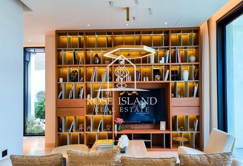Villa in Abu Dhabi