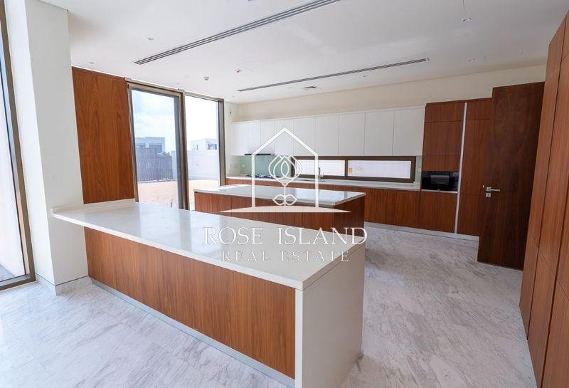 Villa in Abu Dhabi