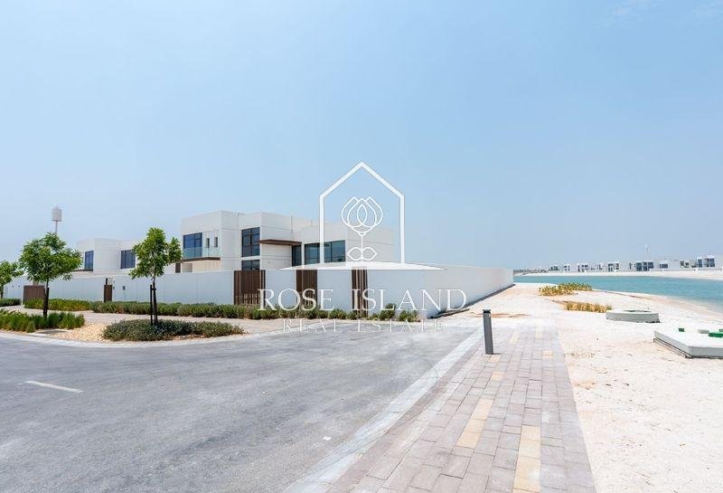 Villa in Abu Dhabi
