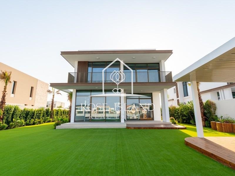 Villa in Abu Dhabi