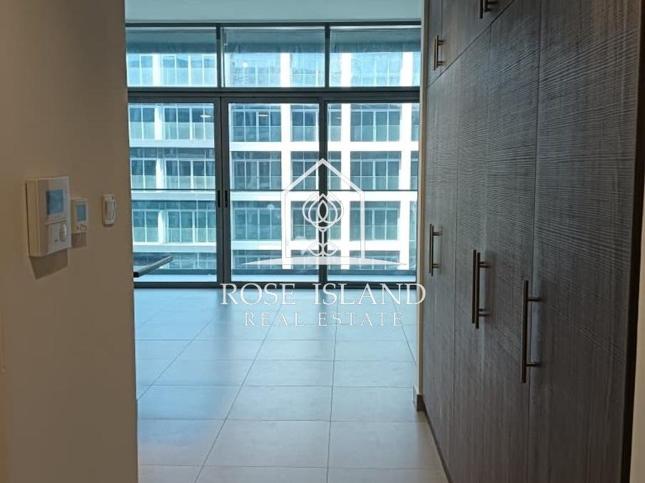 Apartment in Abu Dhabi