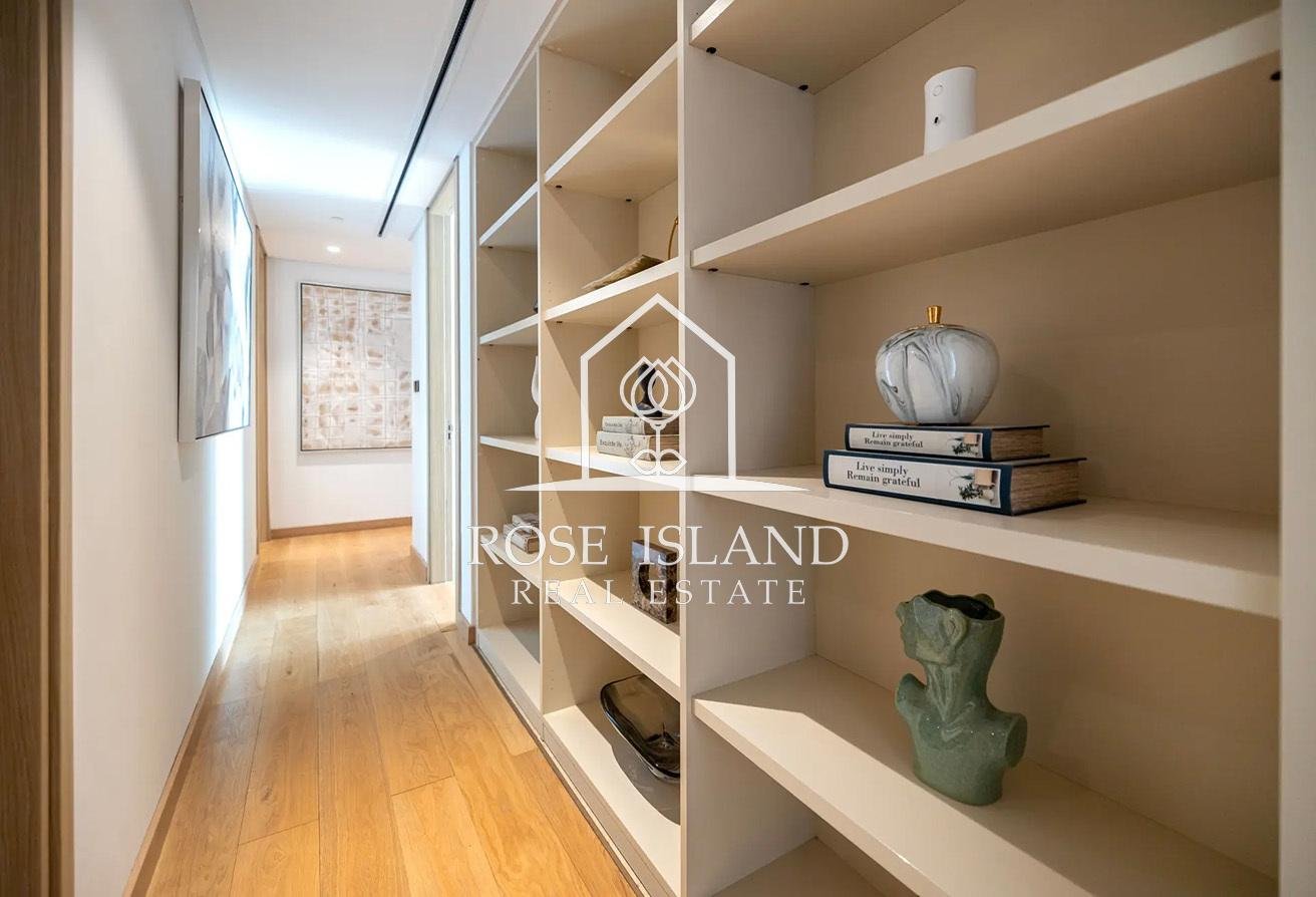 Apartment in Abu Dhabi