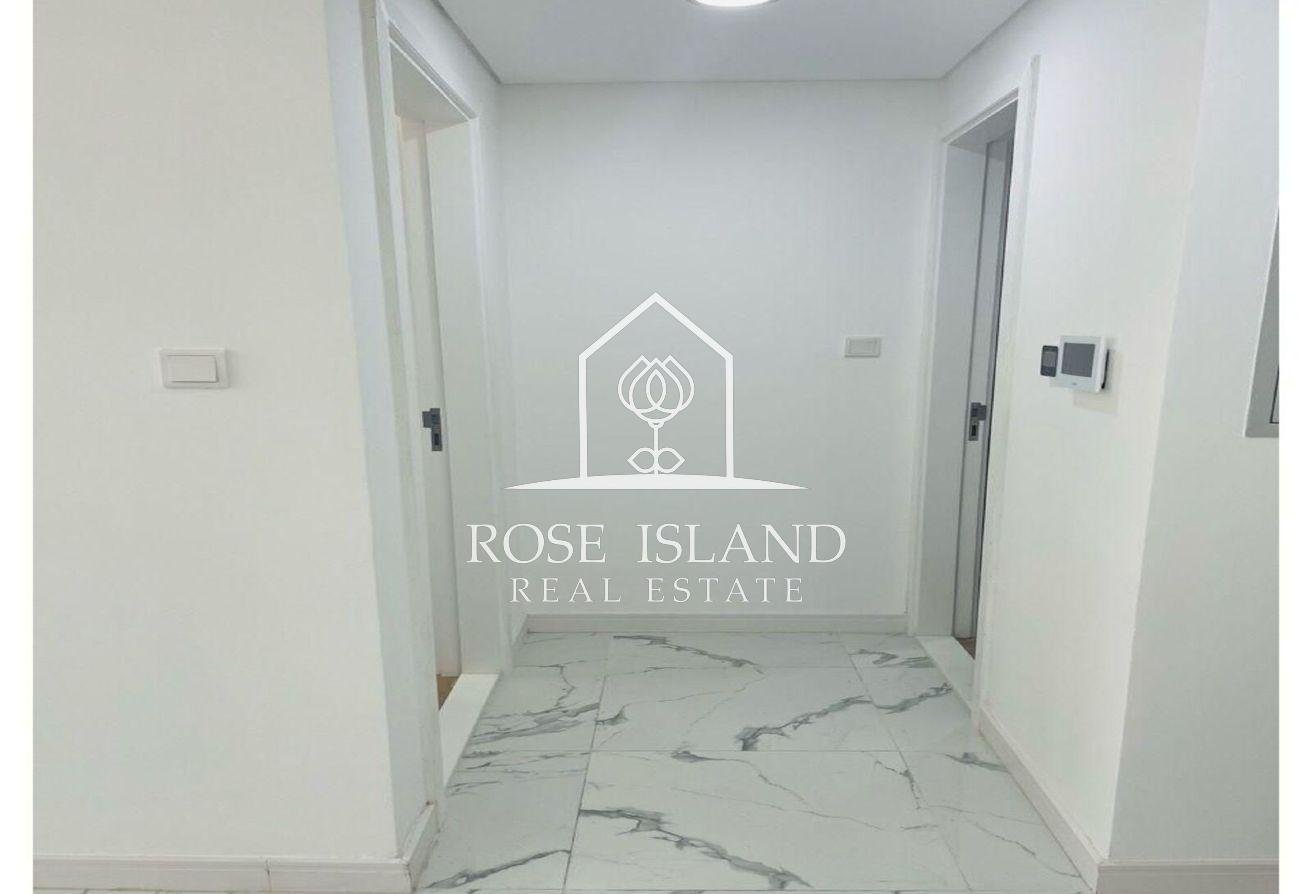 Apartment in Abu Dhabi