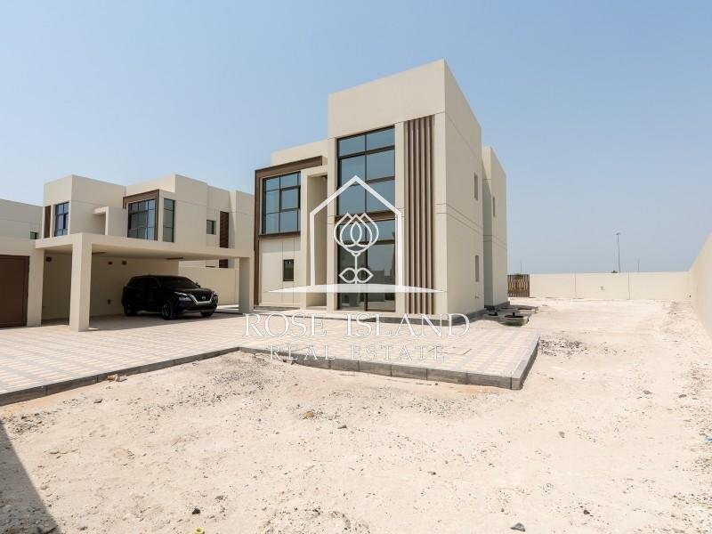 Villa in Abu Dhabi