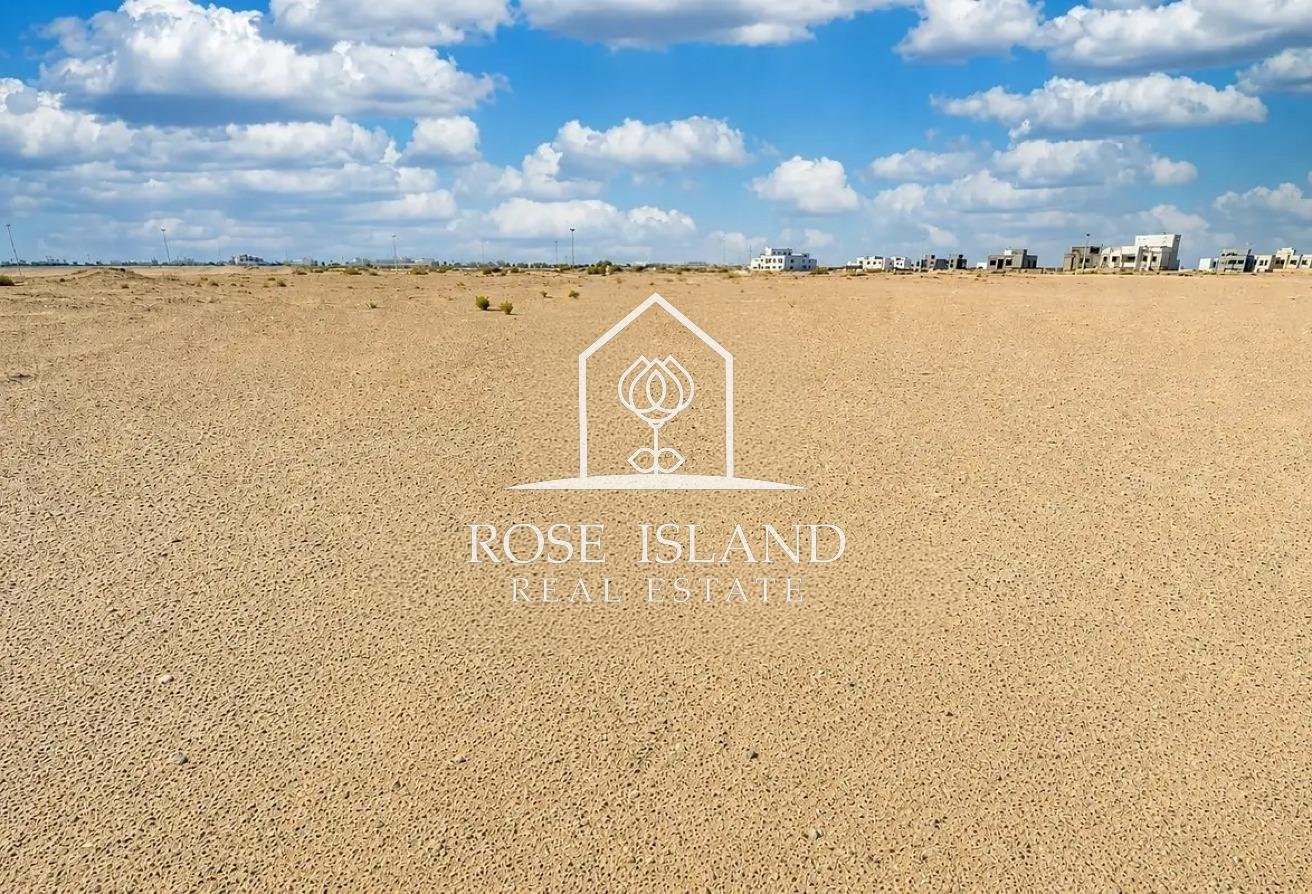 Land in Abu Dhabi