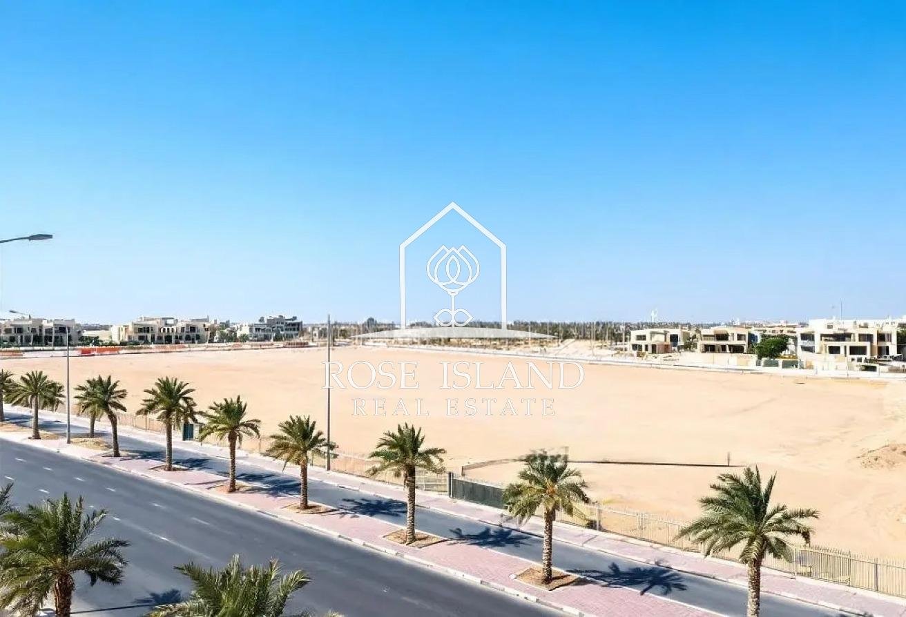 Land in Abu Dhabi
