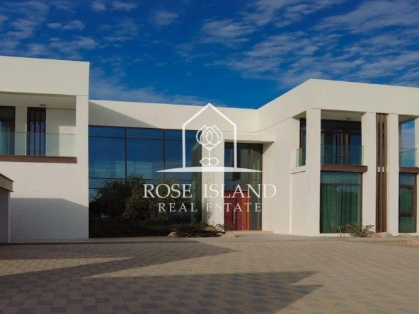 Villa in Abu Dhabi