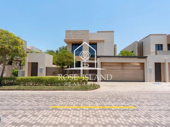 Villa in Abu Dhabi