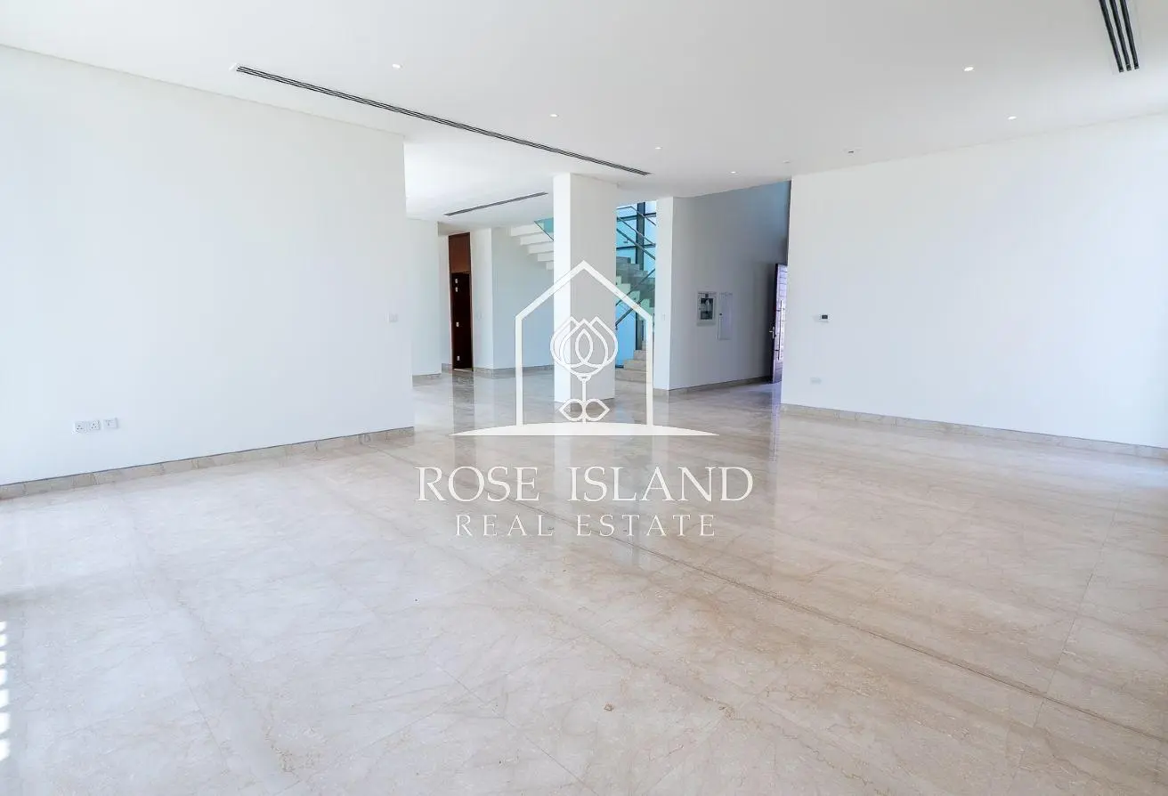 10 Villa in Abu Dhabi