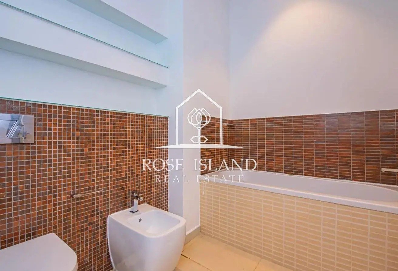 Apartment in Abu Dhabi