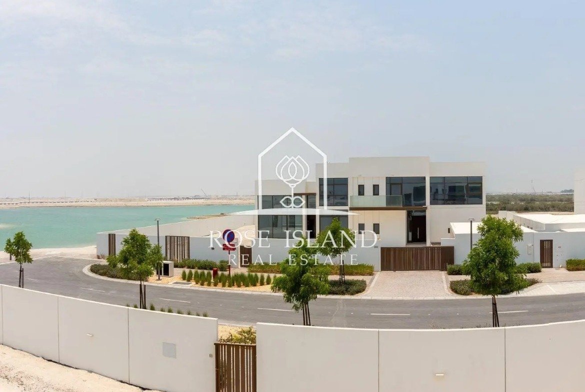 Villa in Abu Dhabi