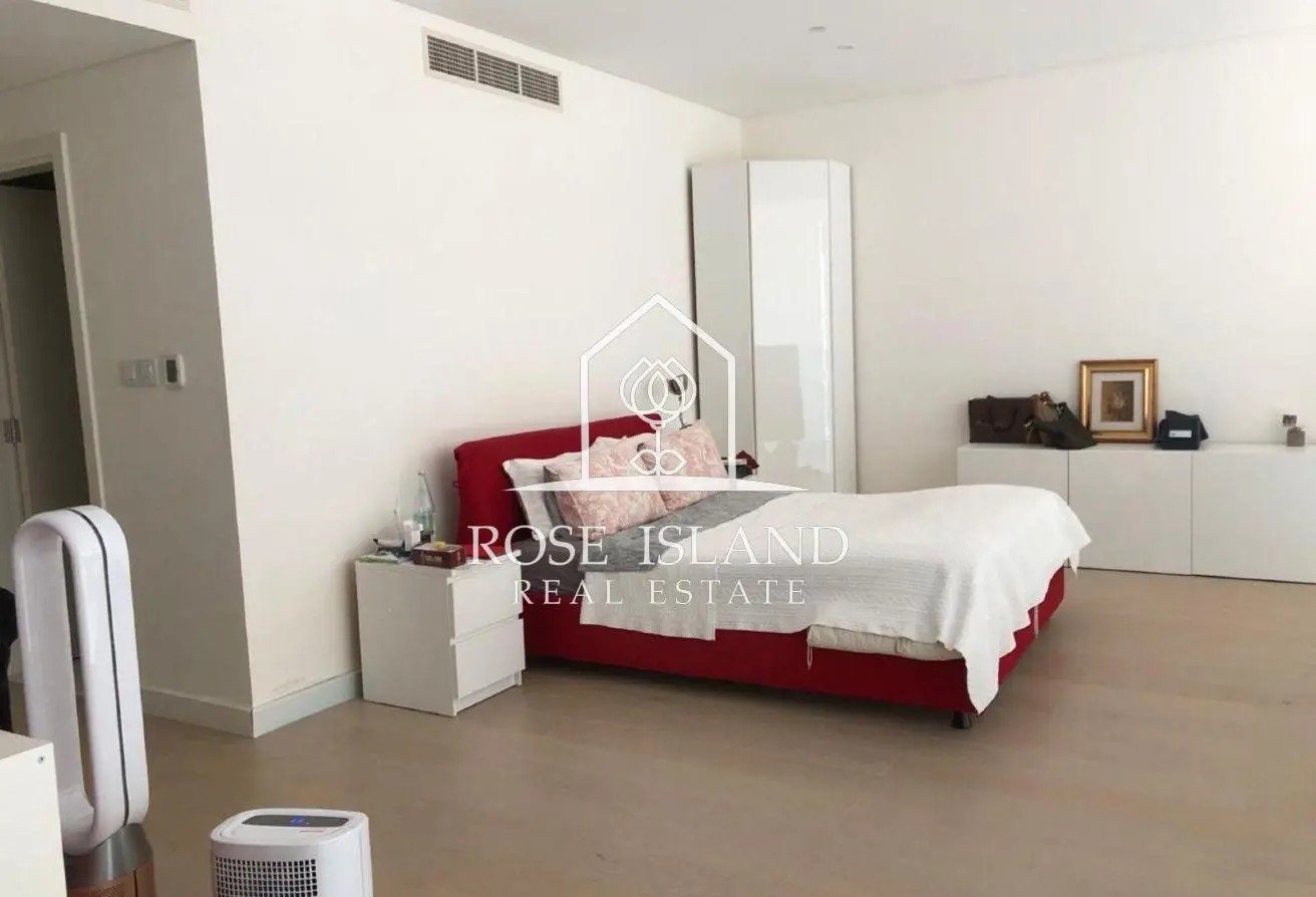 Apartment in Abu Dhabi