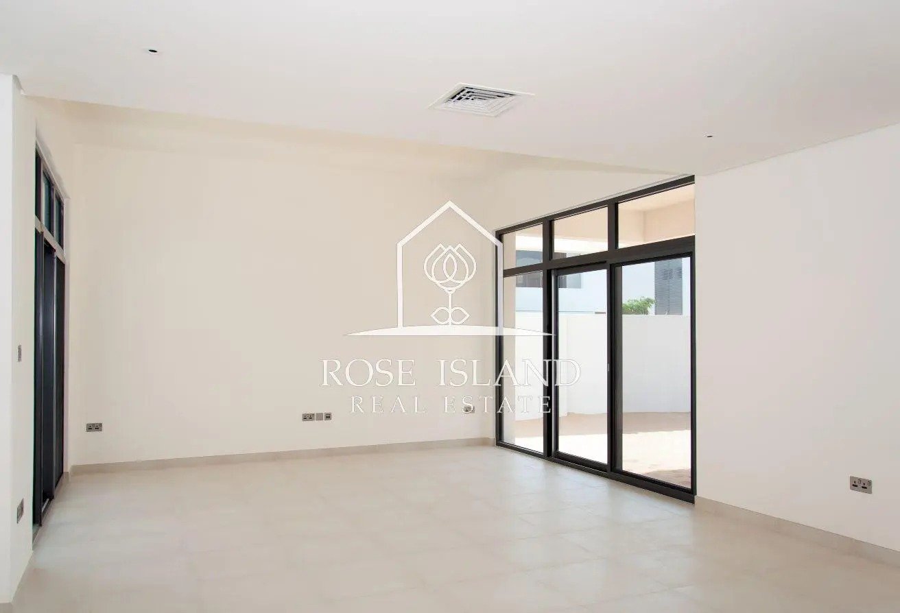 8 Villa in Abu Dhabi