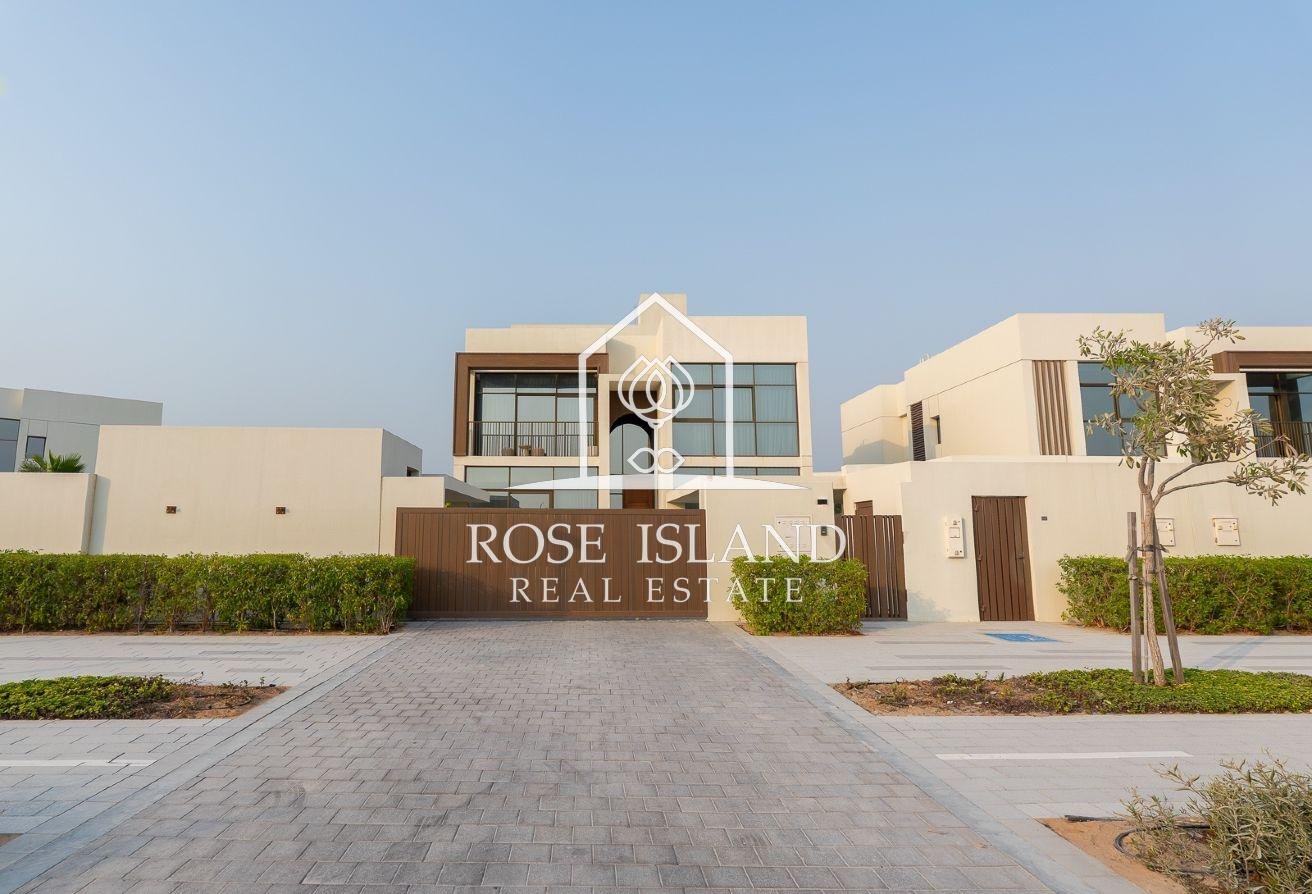 Villa in Abu Dhabi